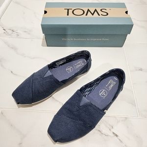 Toms Slate Blue Alpargata Shoes with Box Included Size 9.5 Women's